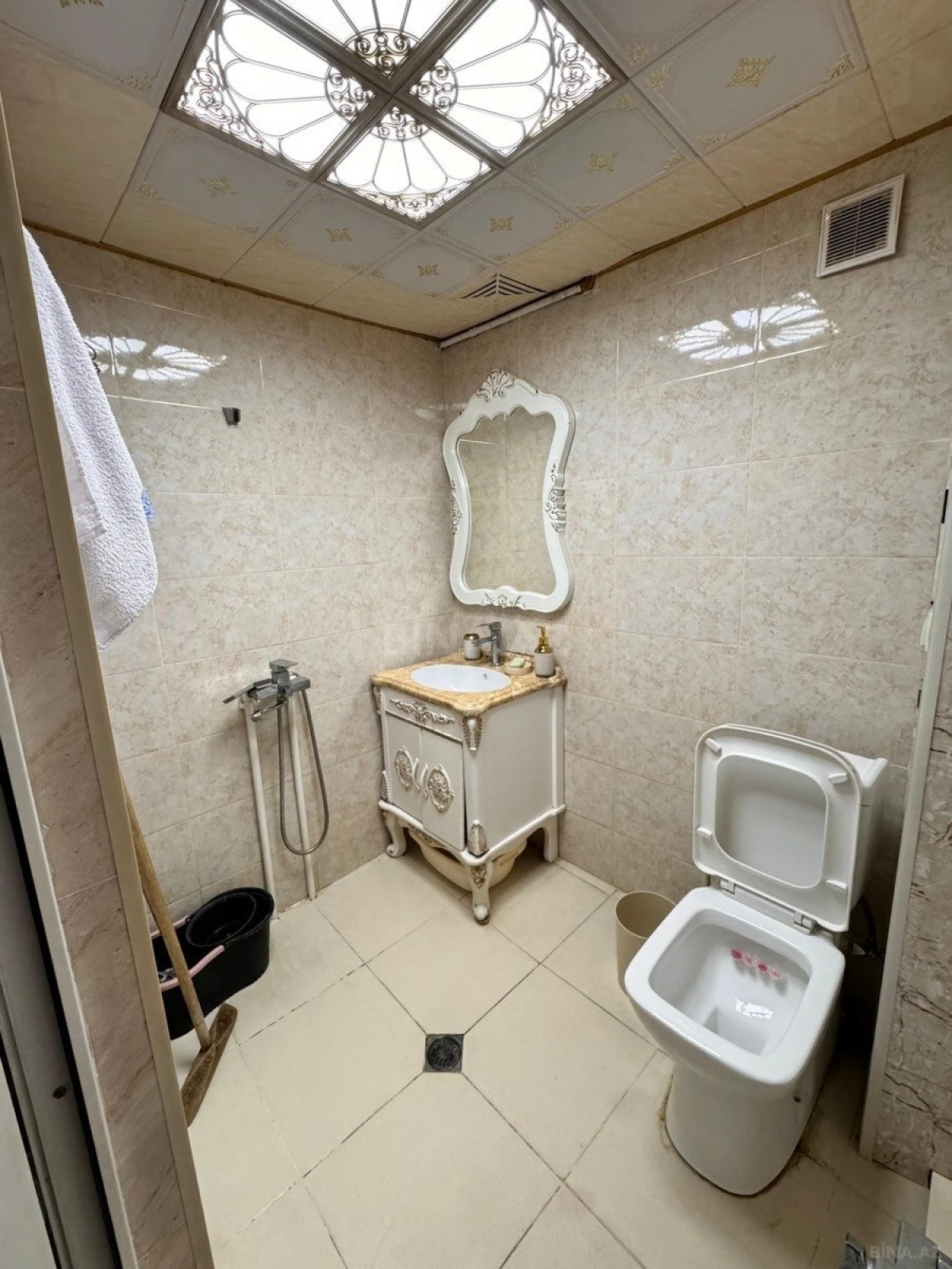 Kirayə verilir 2 otaqlı mənzil 50 m²