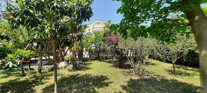 Satılır 10 otaqlı həyət evi 408 m²