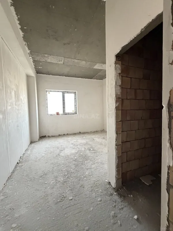 Satılır 3 otaqlı mənzil 157 m²