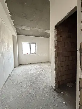 Satılır 3 otaqlı mənzil 157 m²