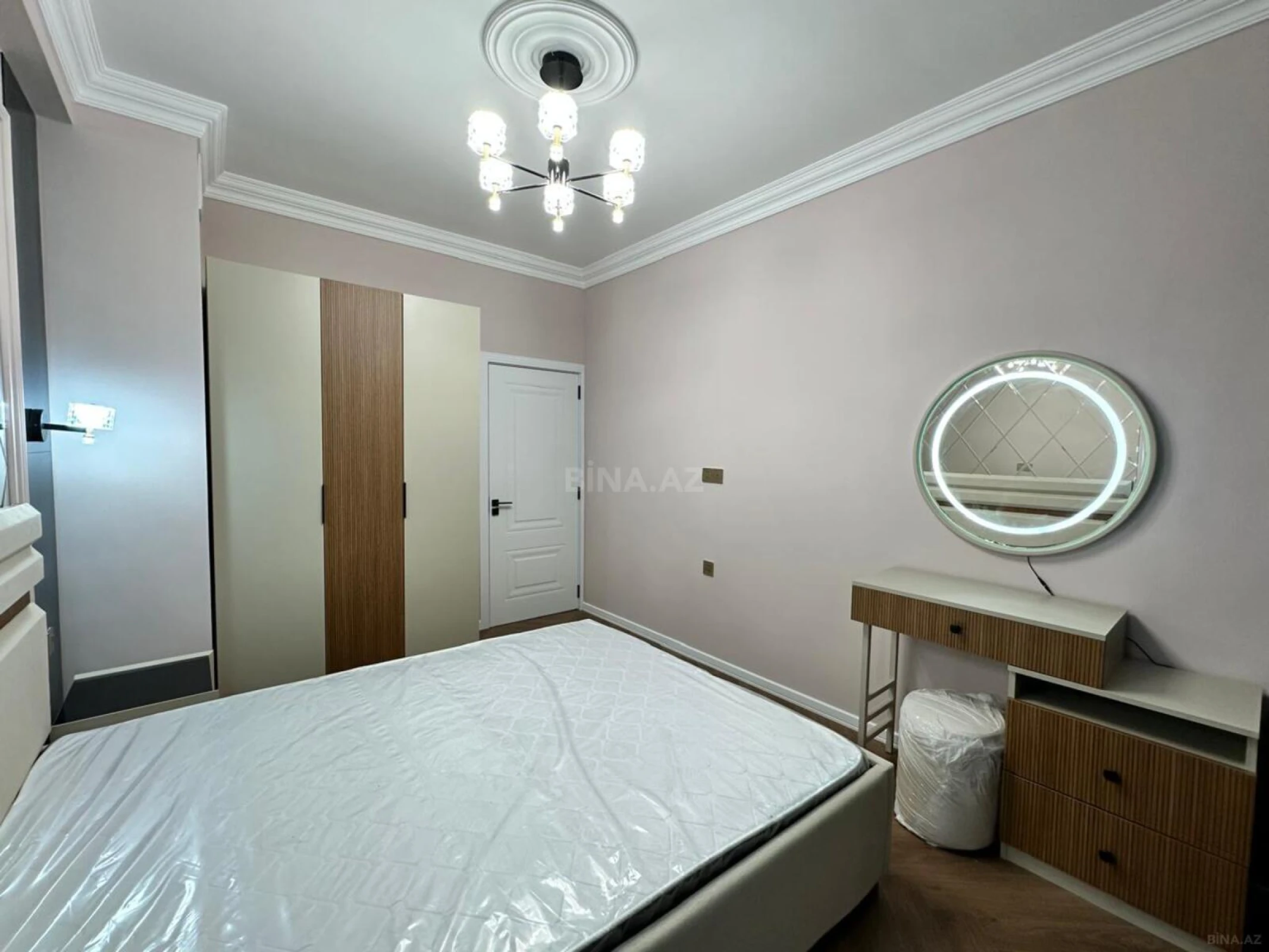 Kirayə verilir 2 otaqlı mənzil 55 m²