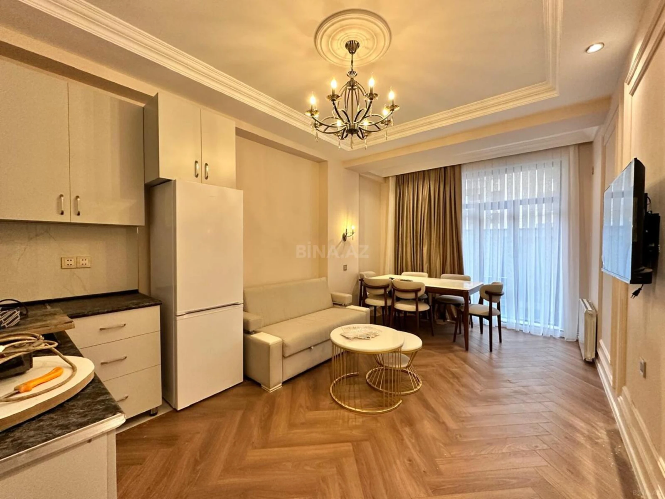 Kirayə verilir 2 otaqlı mənzil 55 m²