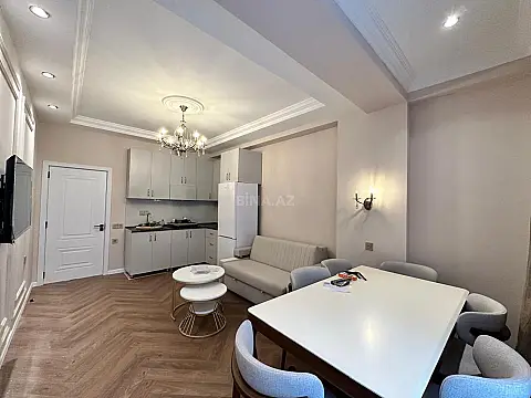 Kirayə verilir 2 otaqlı mənzil 55 m²