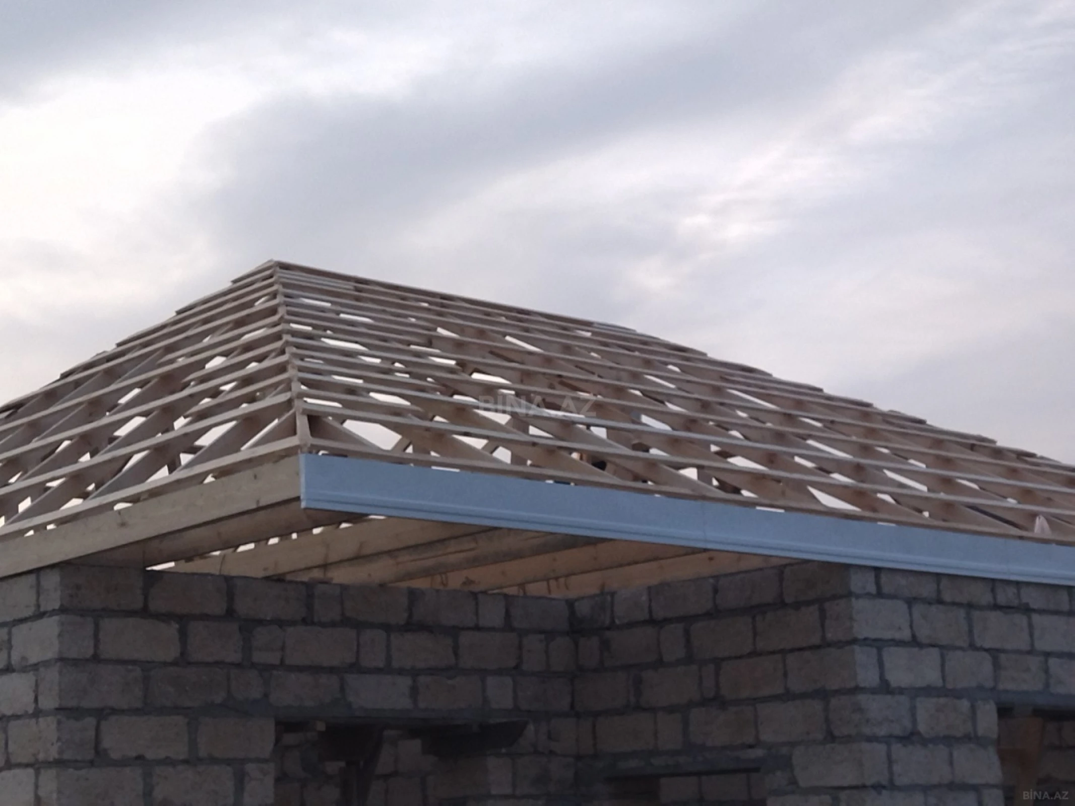 Satılır 3 otaqlı həyət evi 75 m²