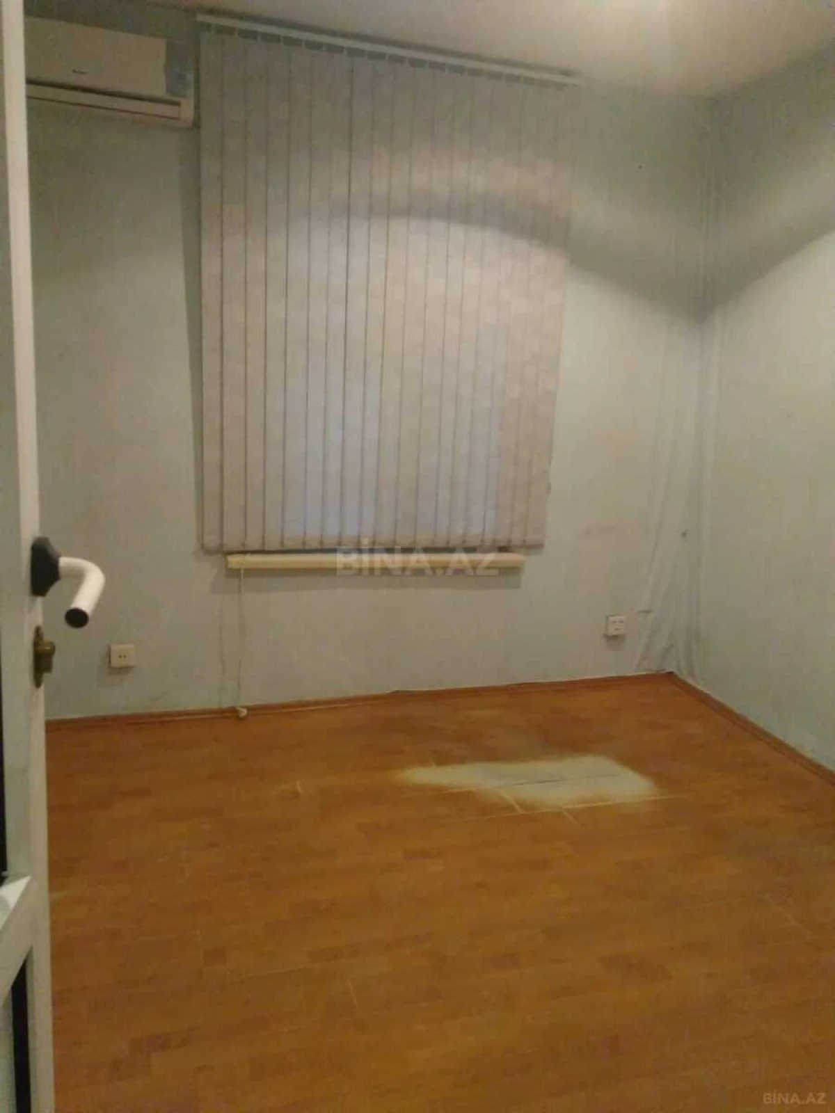Satılır obyekt 30 m²