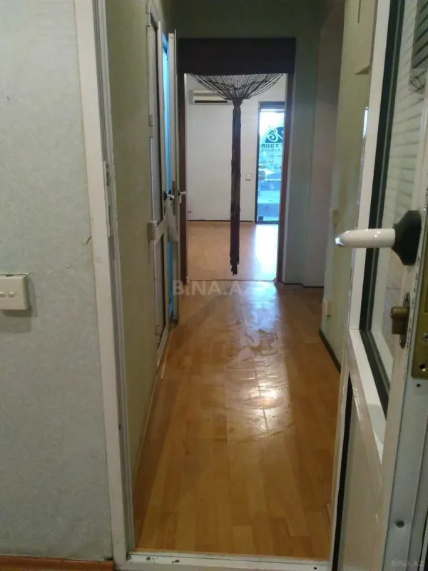 Satılır obyekt 30 m²