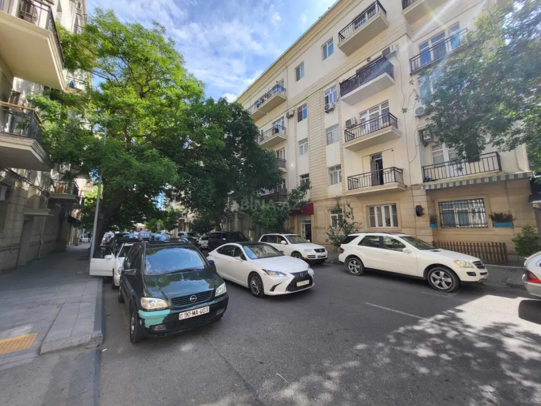 Satılır obyekt 30 m²