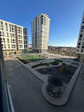 Satılır 2 otaqlı mənzil 73 m²