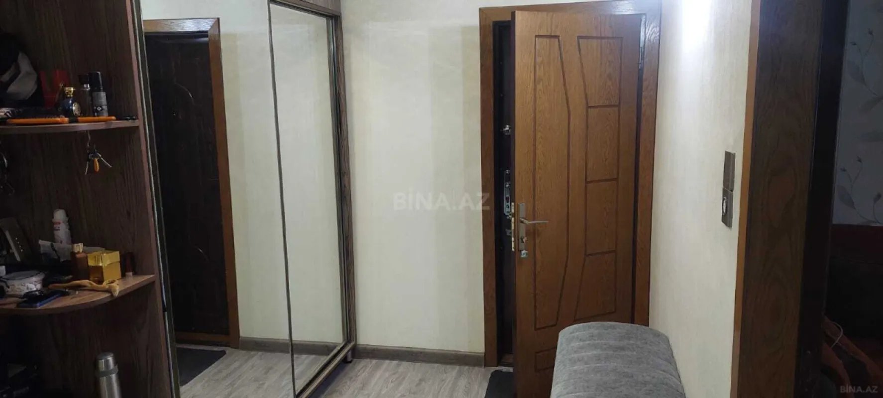 Satılır 5 otaqlı mənzil 120 m²