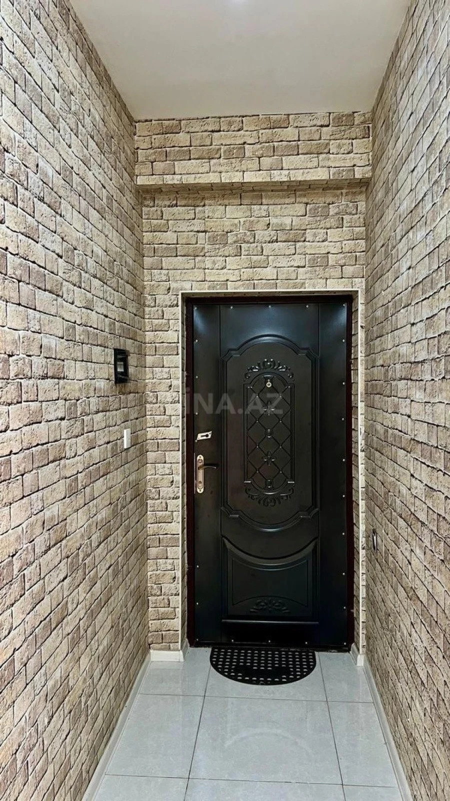 Kirayə verilir 2 otaqlı mənzil 81 m²