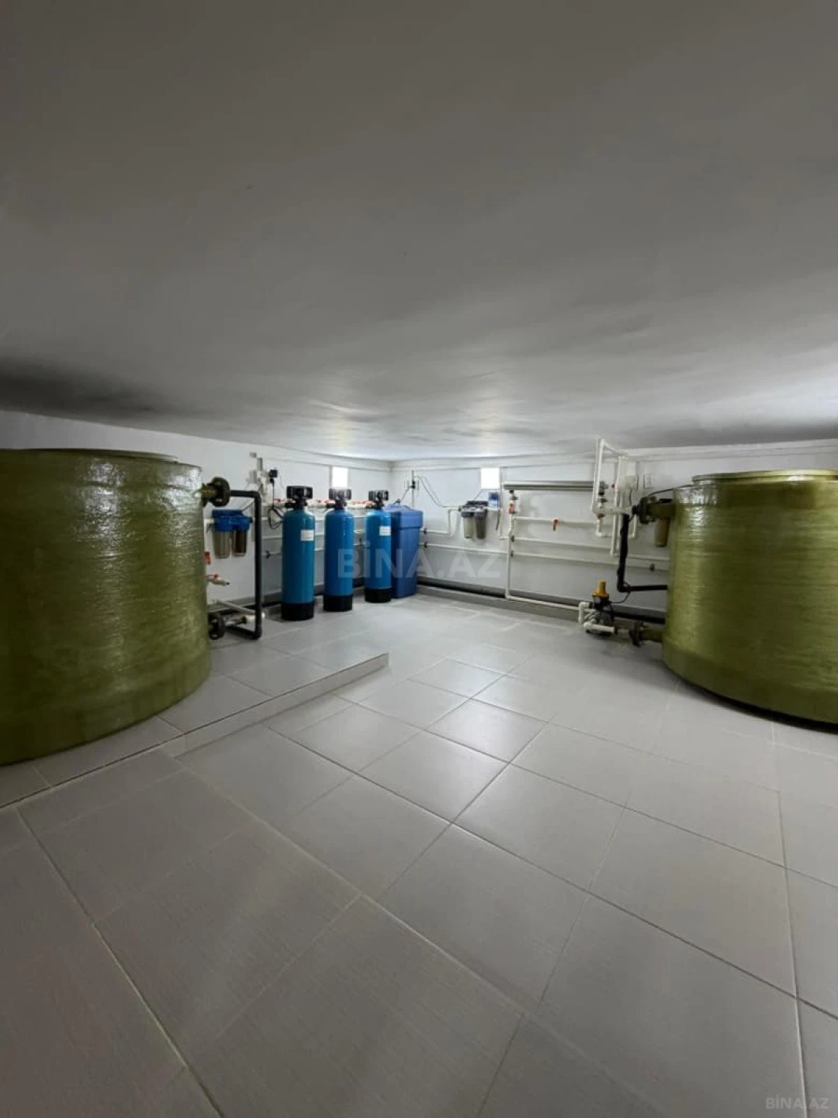 Satılır 7 otaqlı mənzil 450 m²