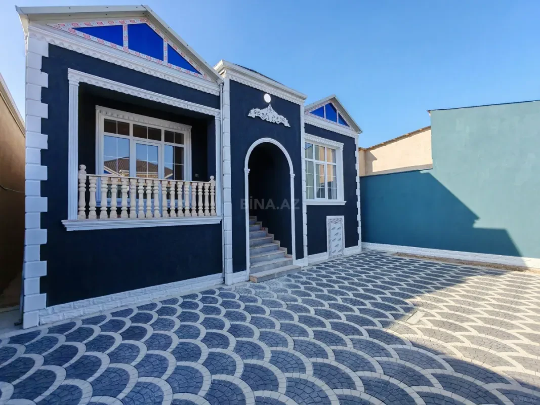 Satılır 4 otaqlı həyət evi 125 m²