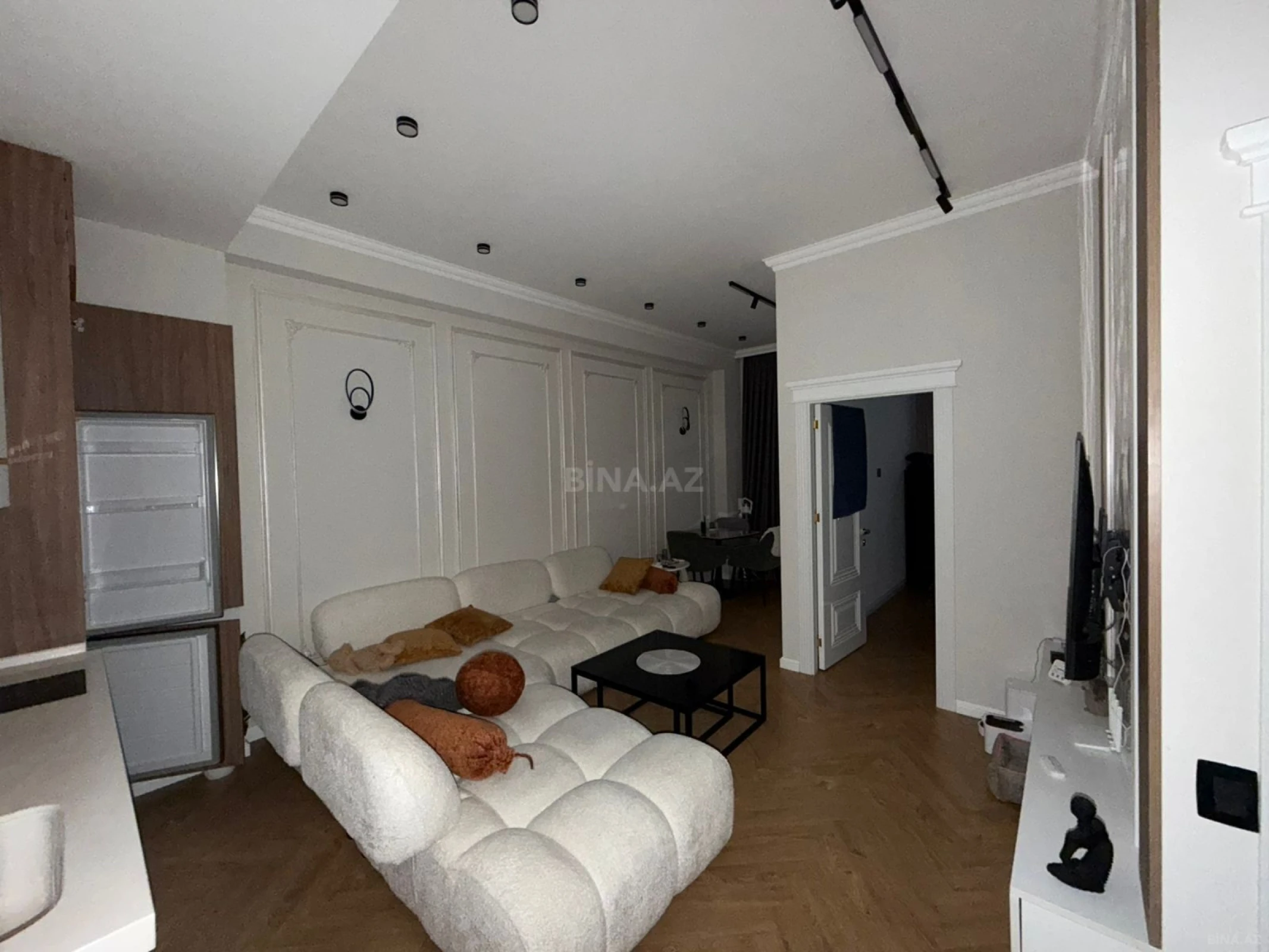 Satılır 2 otaqlı mənzil 45 m²