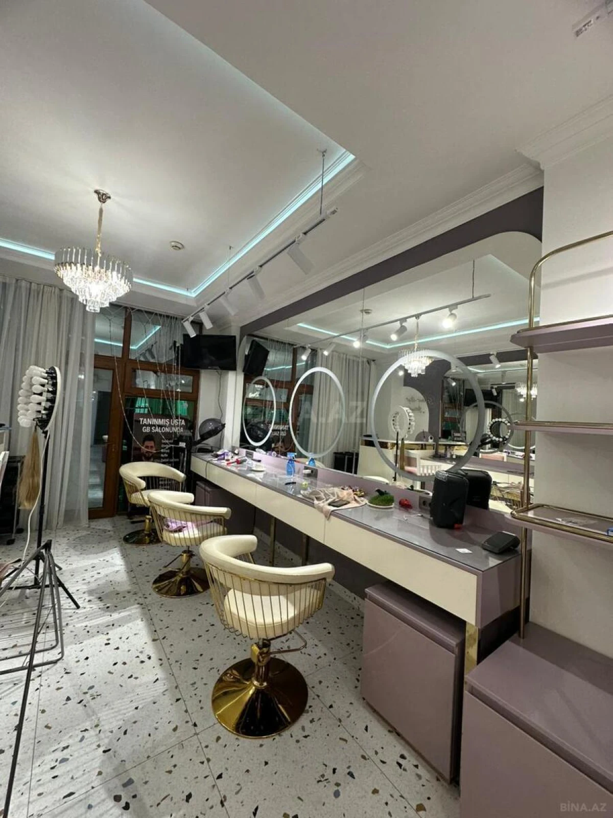 Kirayə verilir obyekt 60 m²