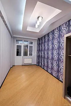 Satılır 3 otaqlı mənzil 94 m²