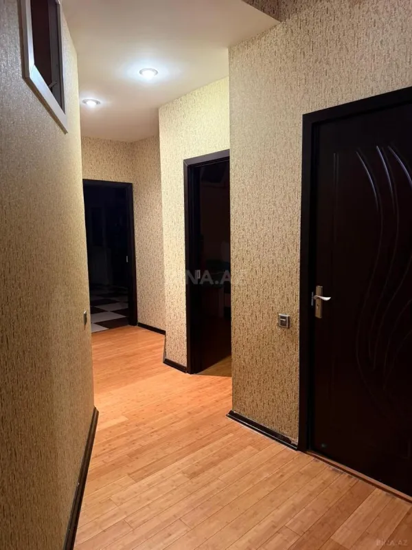 Satılır 3 otaqlı mənzil 75 m²