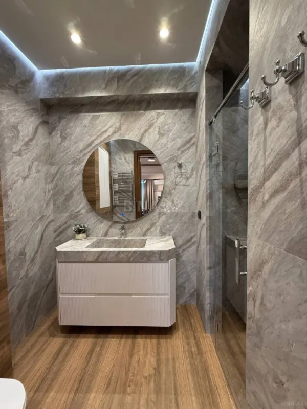 Satılır 3 otaqlı mənzil 106 m²