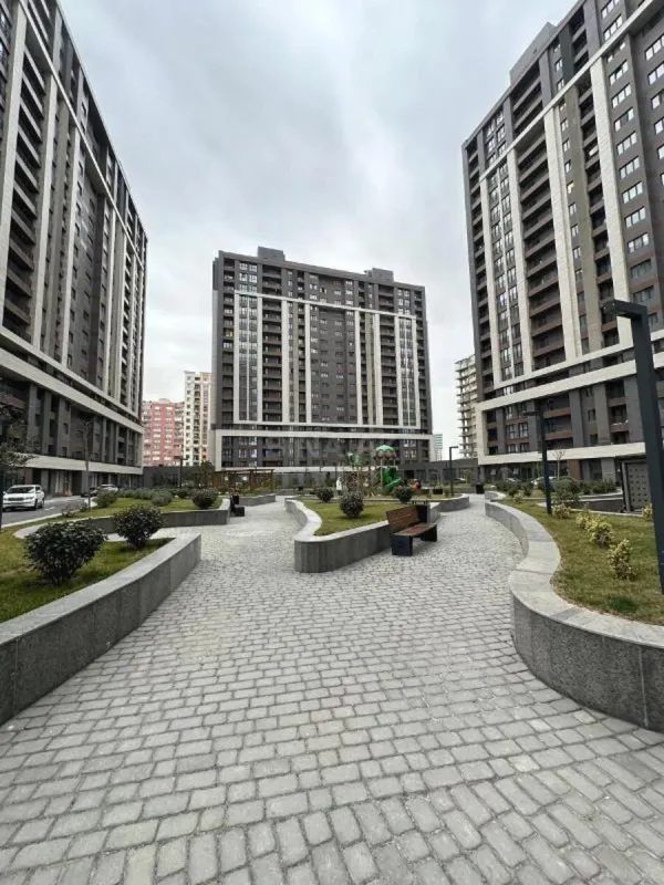 Satılır 2 otaqlı mənzil 67.1 m²
