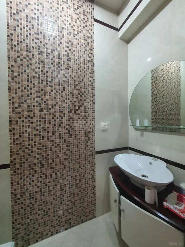 Kirayə verilir 3 otaqlı mənzil 110 m²