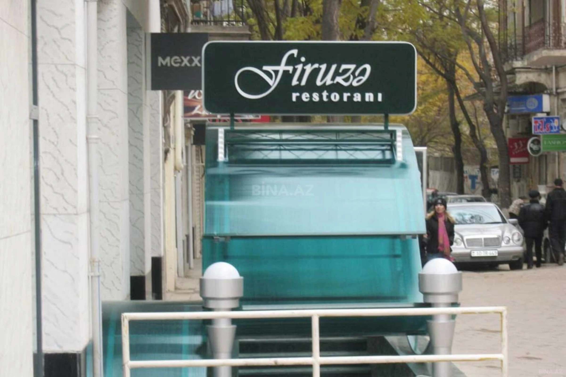 Kirayə verilir 3 otaqlı mənzil 110 m²