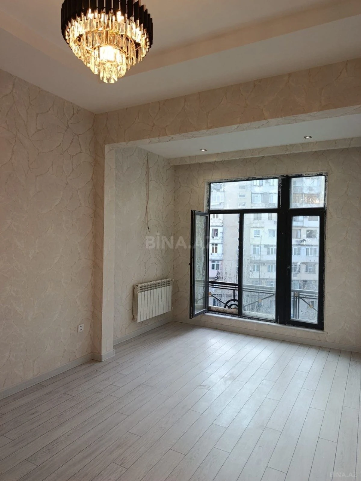 Satılır 2 otaqlı mənzil 56 m²