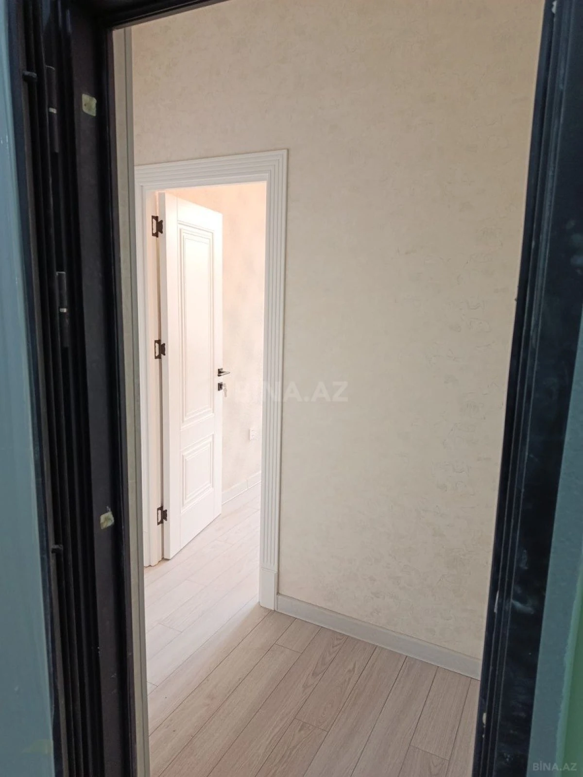 Satılır 2 otaqlı mənzil 56 m²