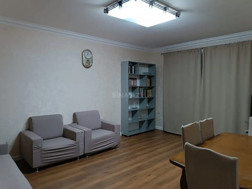 Kirayə verilir 2 otaqlı mənzil 55 m²