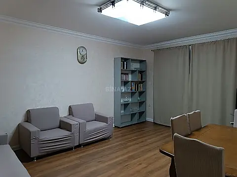 Kirayə verilir 2 otaqlı mənzil 55 m²