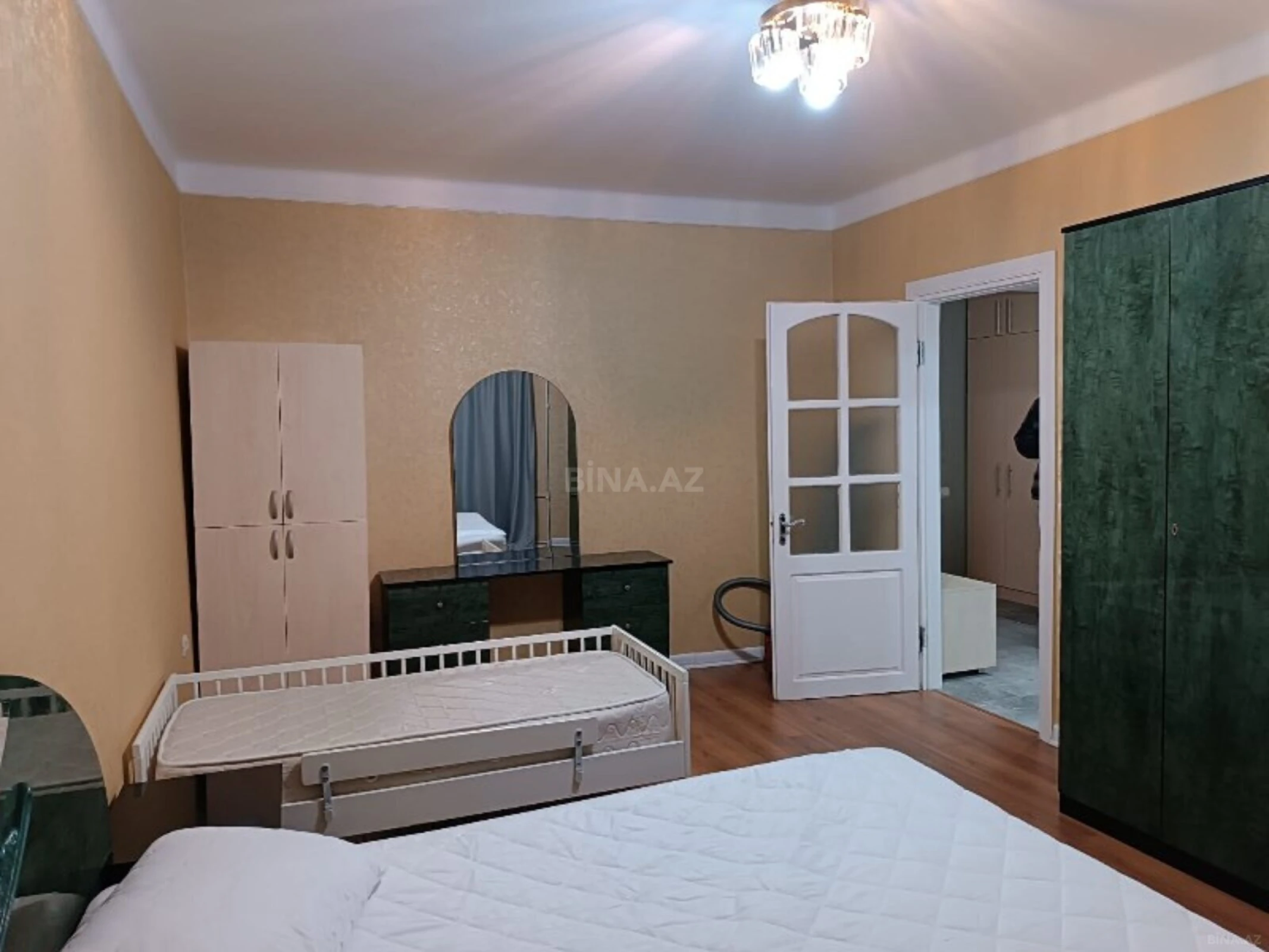 Kirayə verilir 2 otaqlı mənzil 55 m²