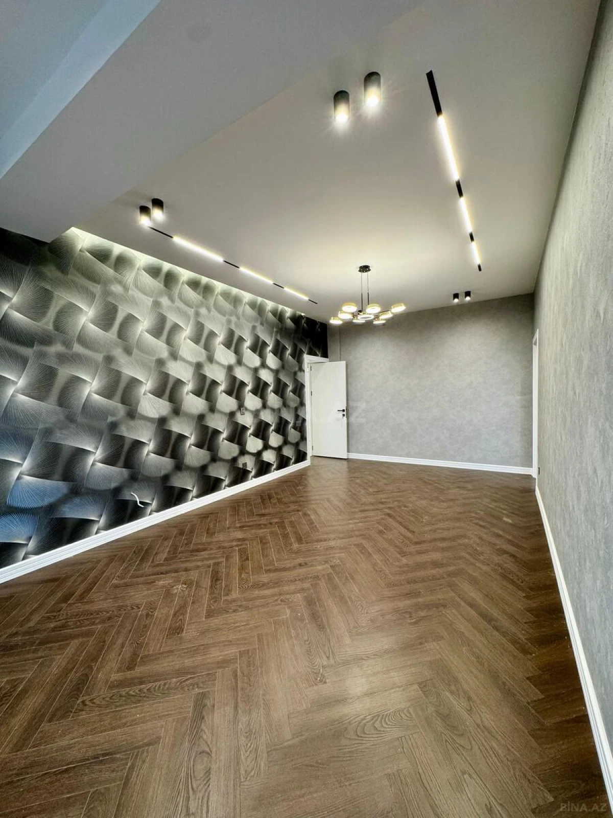 Satılır 3 otaqlı mənzil 100 m²