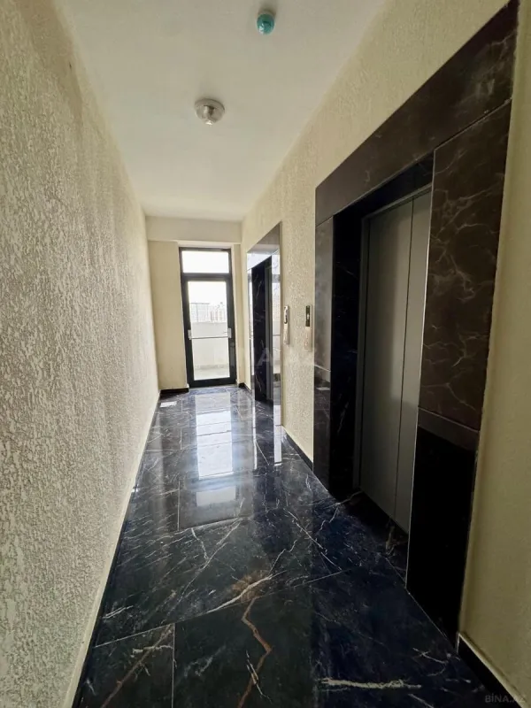 Satılır 3 otaqlı mənzil 95 m²