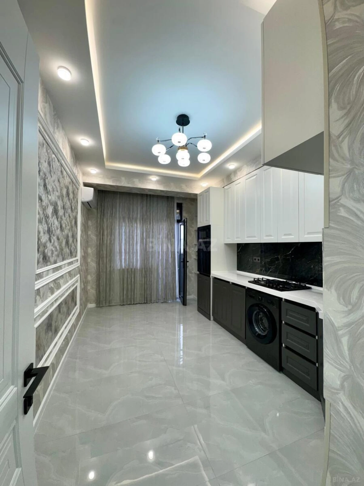 Satılır 3 otaqlı mənzil 95 m²