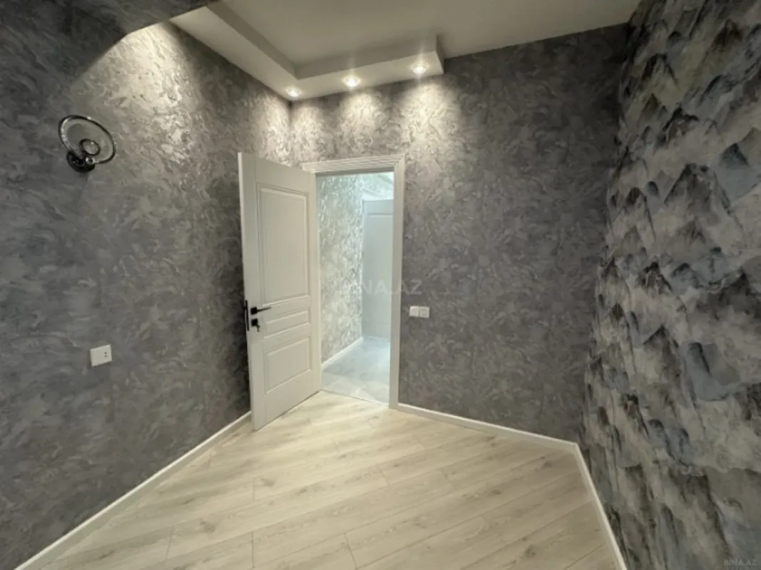 Satılır 3 otaqlı mənzil 95 m²