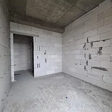 Satılır 2 otaqlı mənzil 49 m²