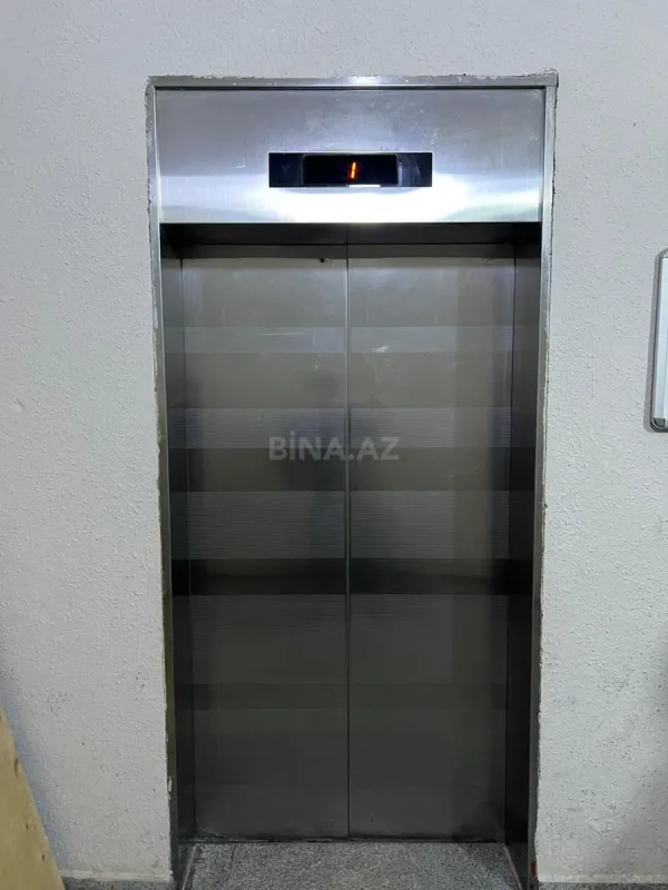 Satılır 2 otaqlı mənzil 90 m²