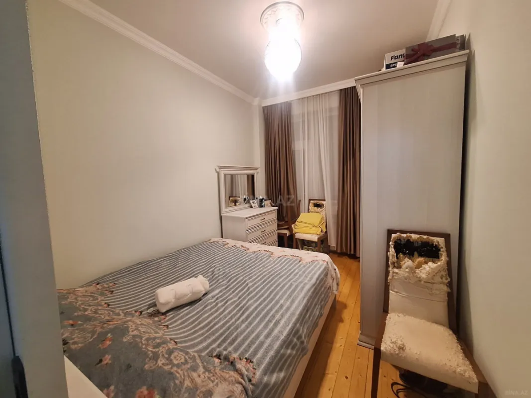 Satılır 2 otaqlı mənzil 55 m²