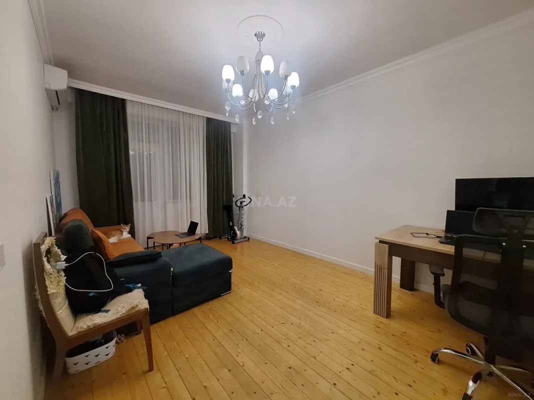Satılır 2 otaqlı mənzil 55 m²