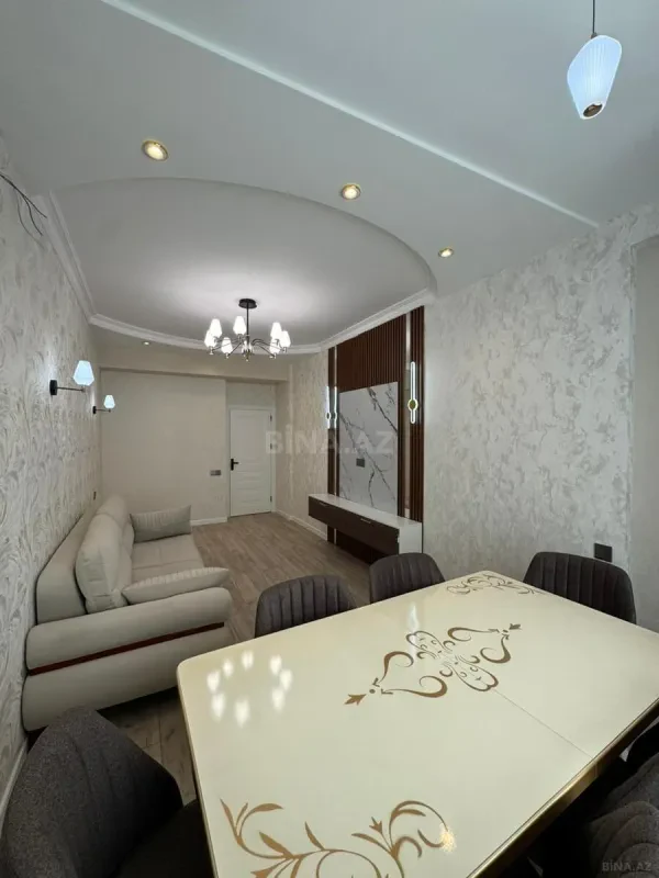 Satılır 3 otaqlı mənzil 114 m²