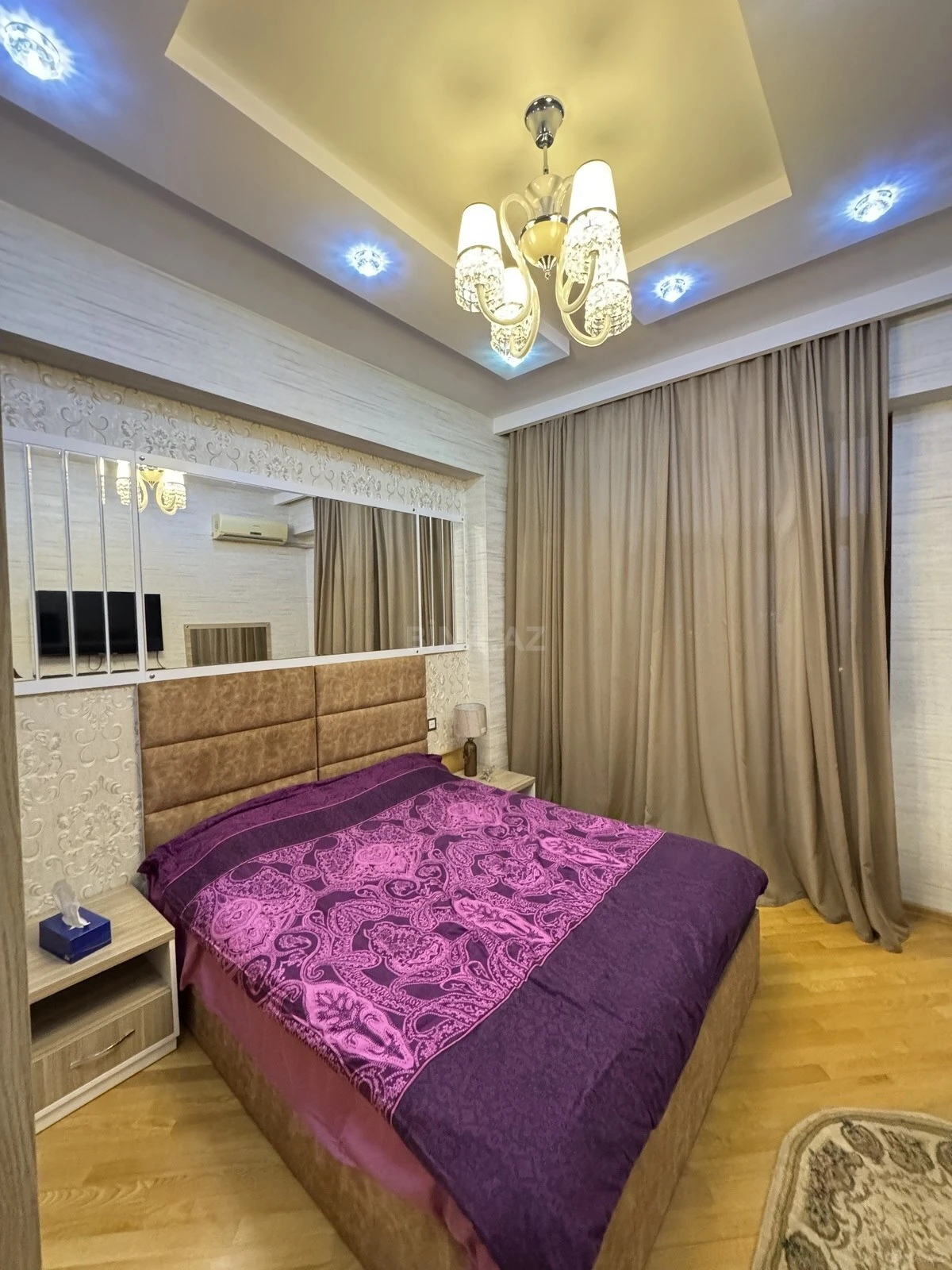 Kirayə verilir 2 otaqlı mənzil 70 m²