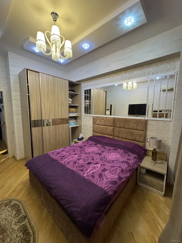 Kirayə verilir 2 otaqlı mənzil 70 m²