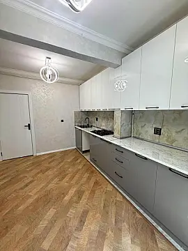 Satılır 2 otaqlı mənzil 65 m²