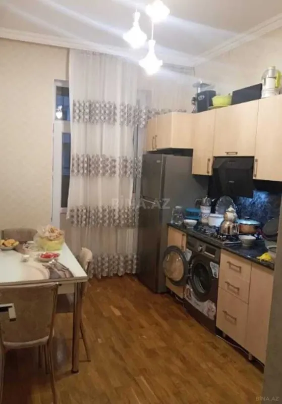 Satılır 2 otaqlı mənzil 61 m²