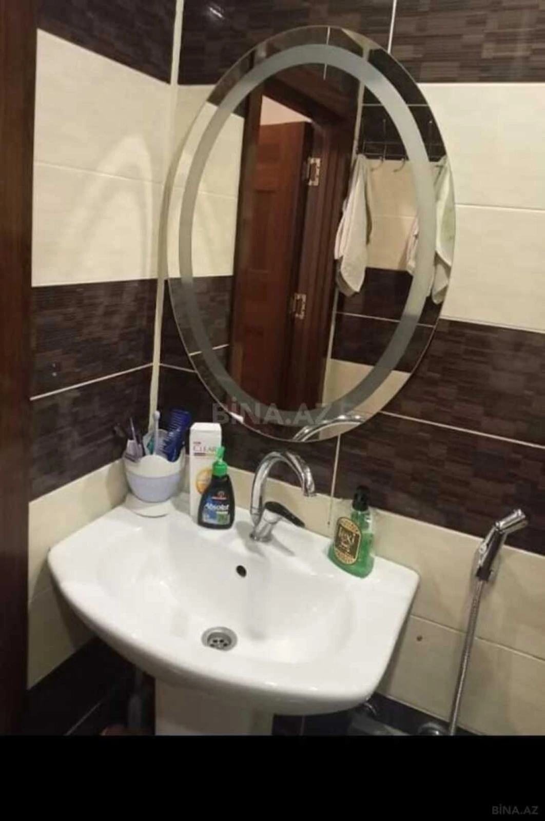 Satılır 2 otaqlı mənzil 61 m²