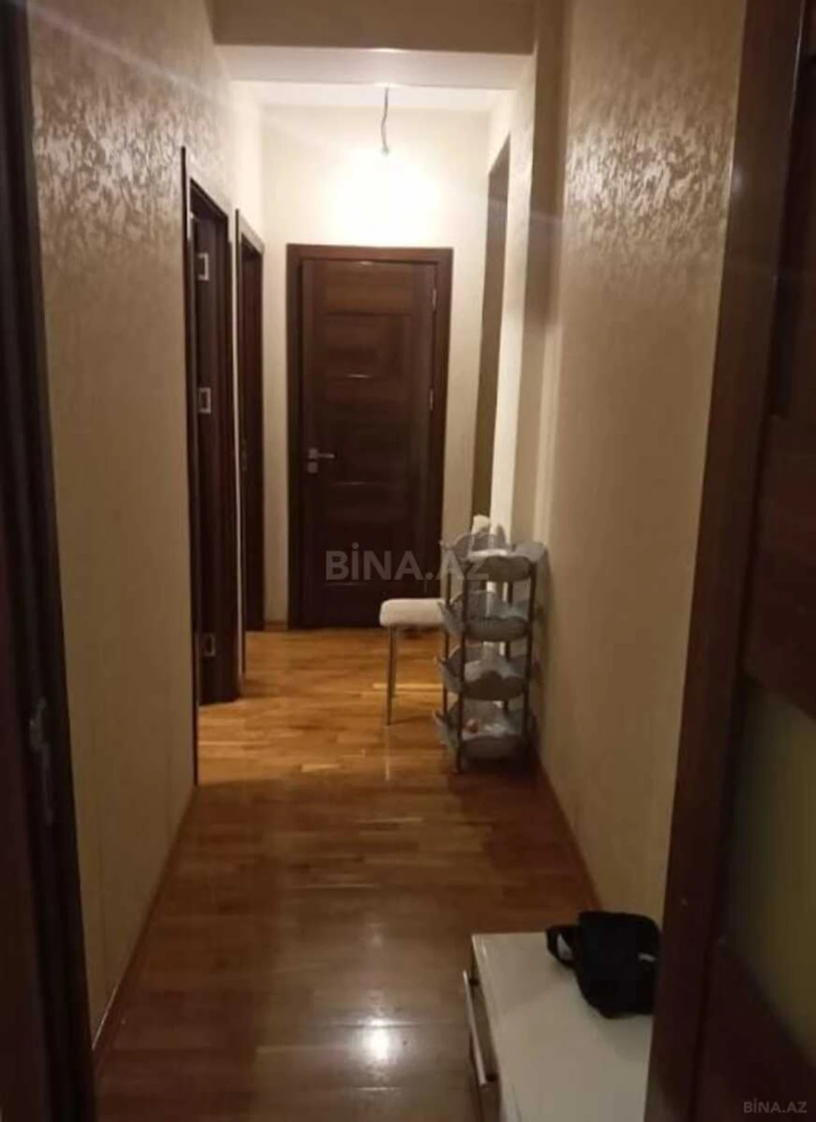 Satılır 2 otaqlı mənzil 61 m²