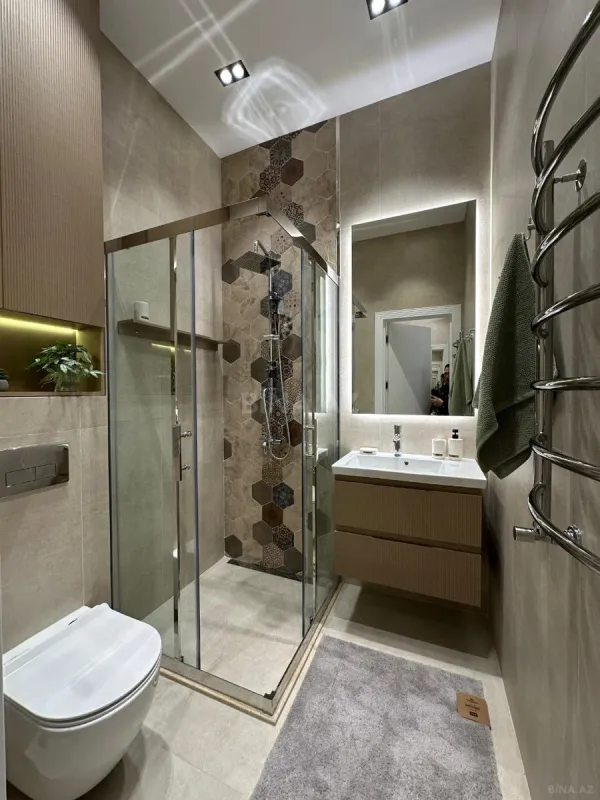 Satılır 3 otaqlı mənzil 110 m²