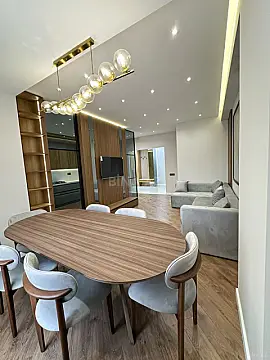 Satılır 3 otaqlı mənzil 120 m²