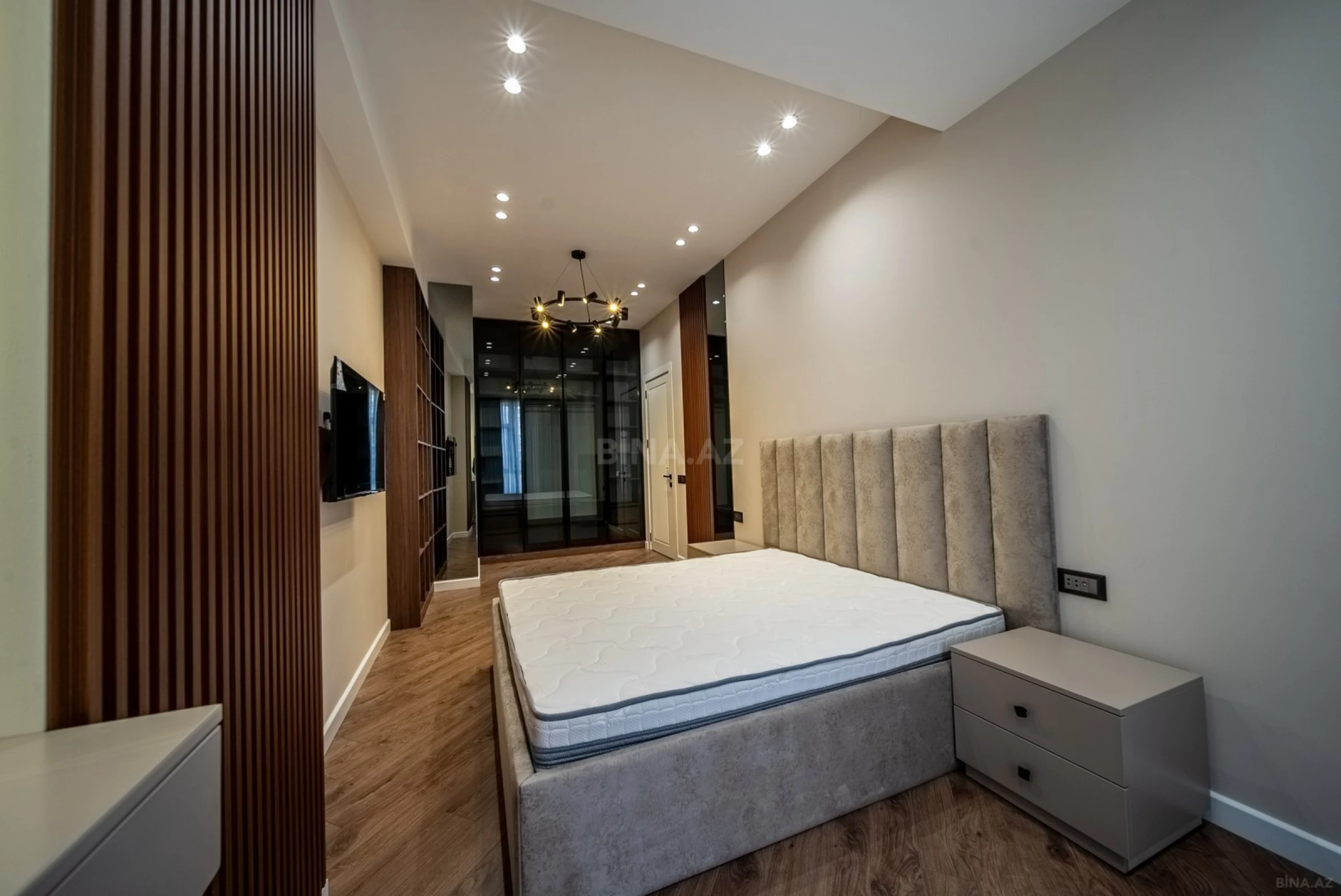 Satılır 3 otaqlı mənzil 120 m²