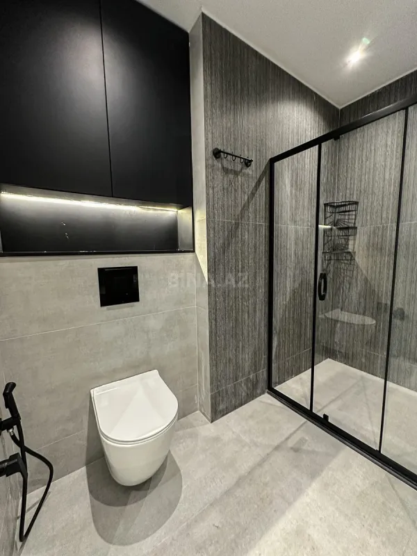 Satılır 3 otaqlı mənzil 120 m²