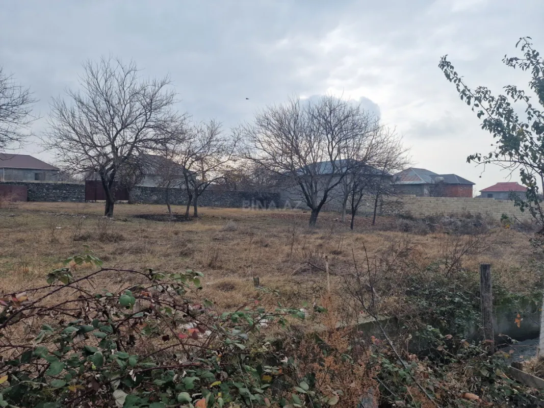 Satılır torpaq sahəsi 20 m²