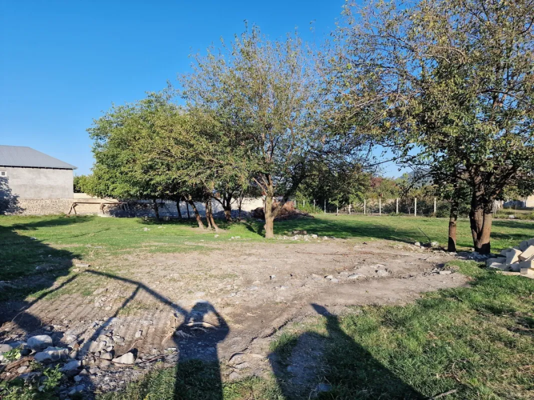 Satılır torpaq sahəsi 20 m²